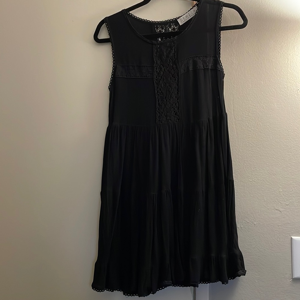Stella Laguna Beach size S black and lace/embroidered dress